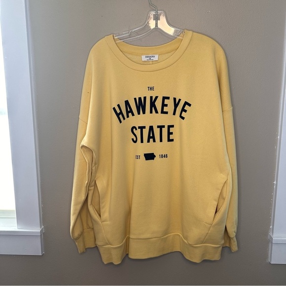 Zenana Outfitters Tops - NWT Zenana Yellow Hawkeye State Sweatshirt with Pockets Size 1X